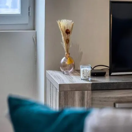 Apartment For 4 People Grenoble